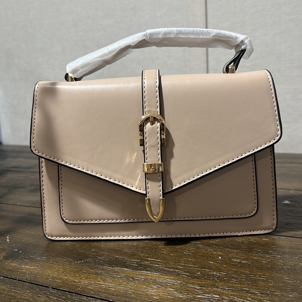 Nude purse